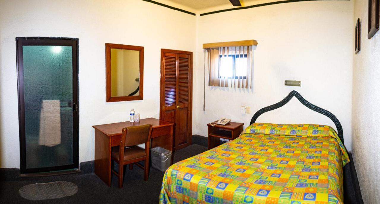 Hotel Guadalajara San Luis Potosí Zewnętrze zdjęcie